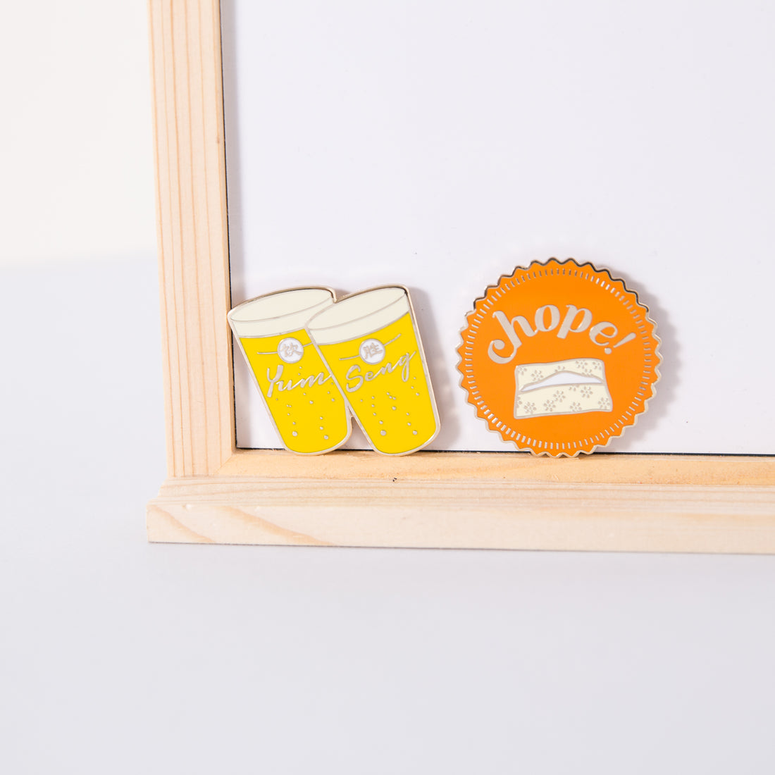 Chope + Yum Seng Magnet Set